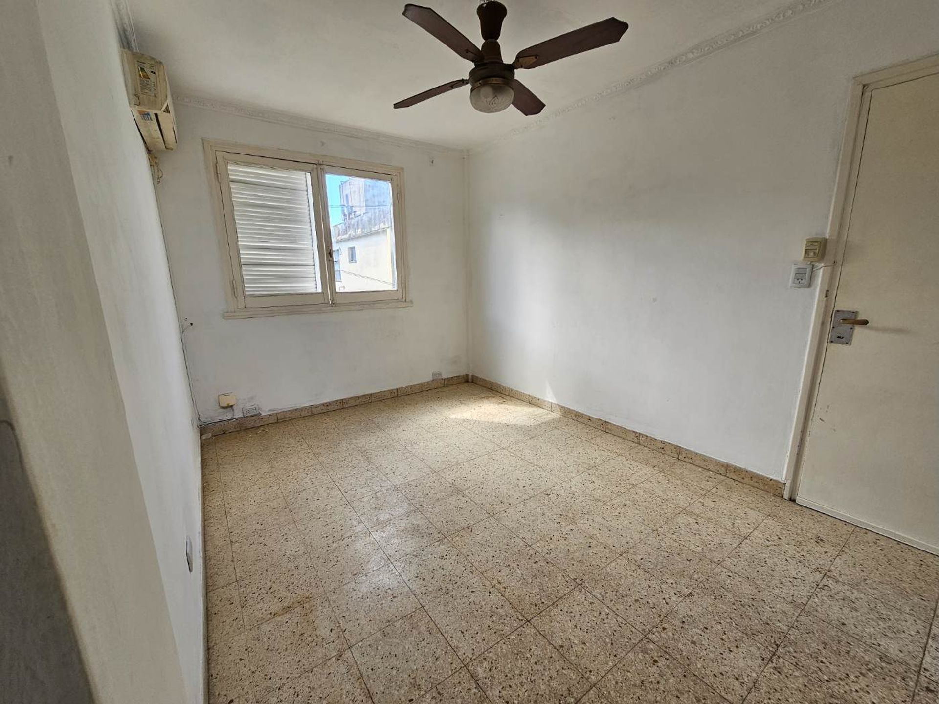 DEPARTAMENTO 3 ambientes en VENTA - OLIVOS