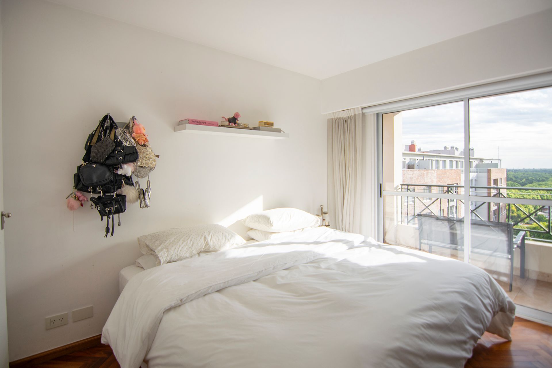 Venta Depto 4 Ambientes + 2 Cocheras, San Isidro