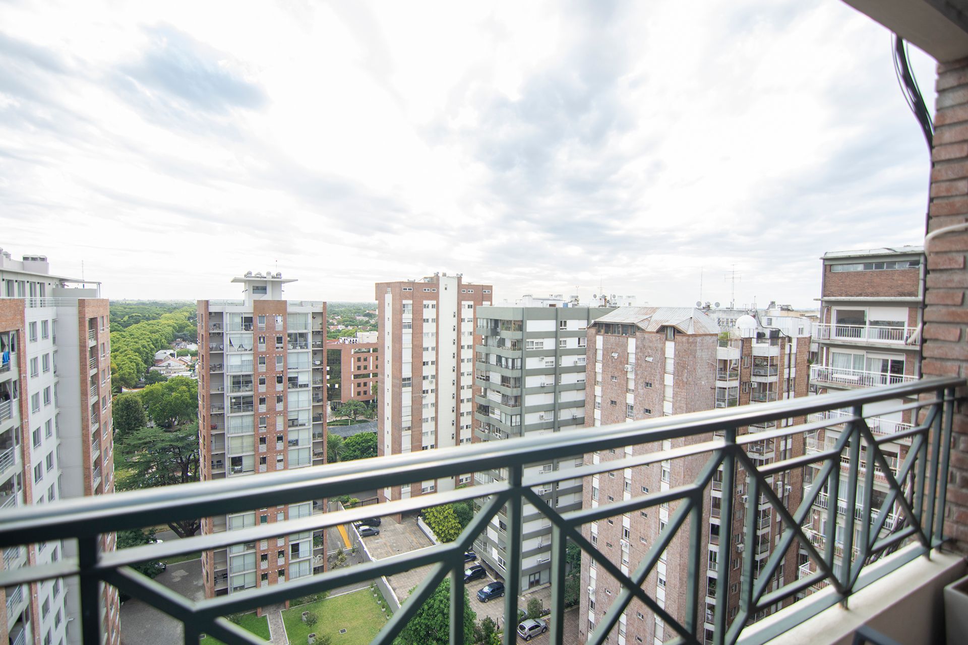 Venta Depto 4 Ambientes + 2 Cocheras, San Isidro