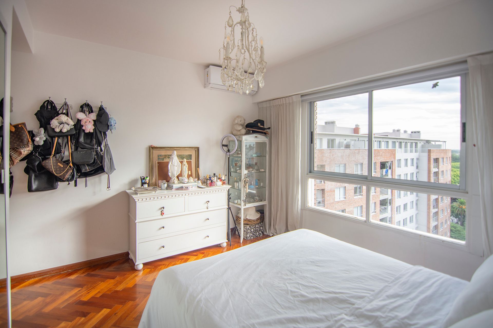 Venta Depto 4 Ambientes + 2 Cocheras, San Isidro
