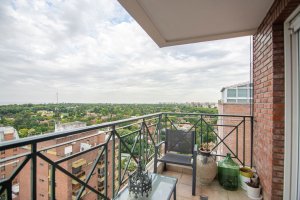 Venta Depto 4 Ambientes + 2 Cocheras, San Isidro