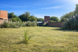 Land Plot For Sale in General Pacheco