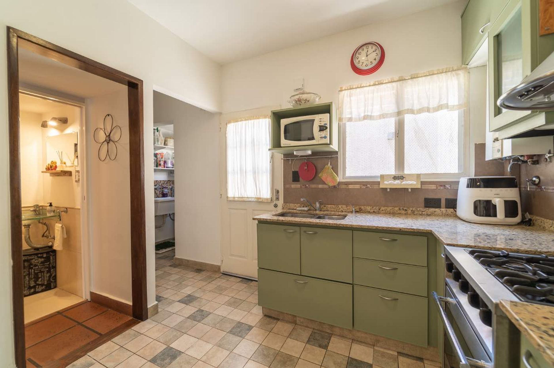 Venta Triplex 3 Ambientes Con Cochera Olivos