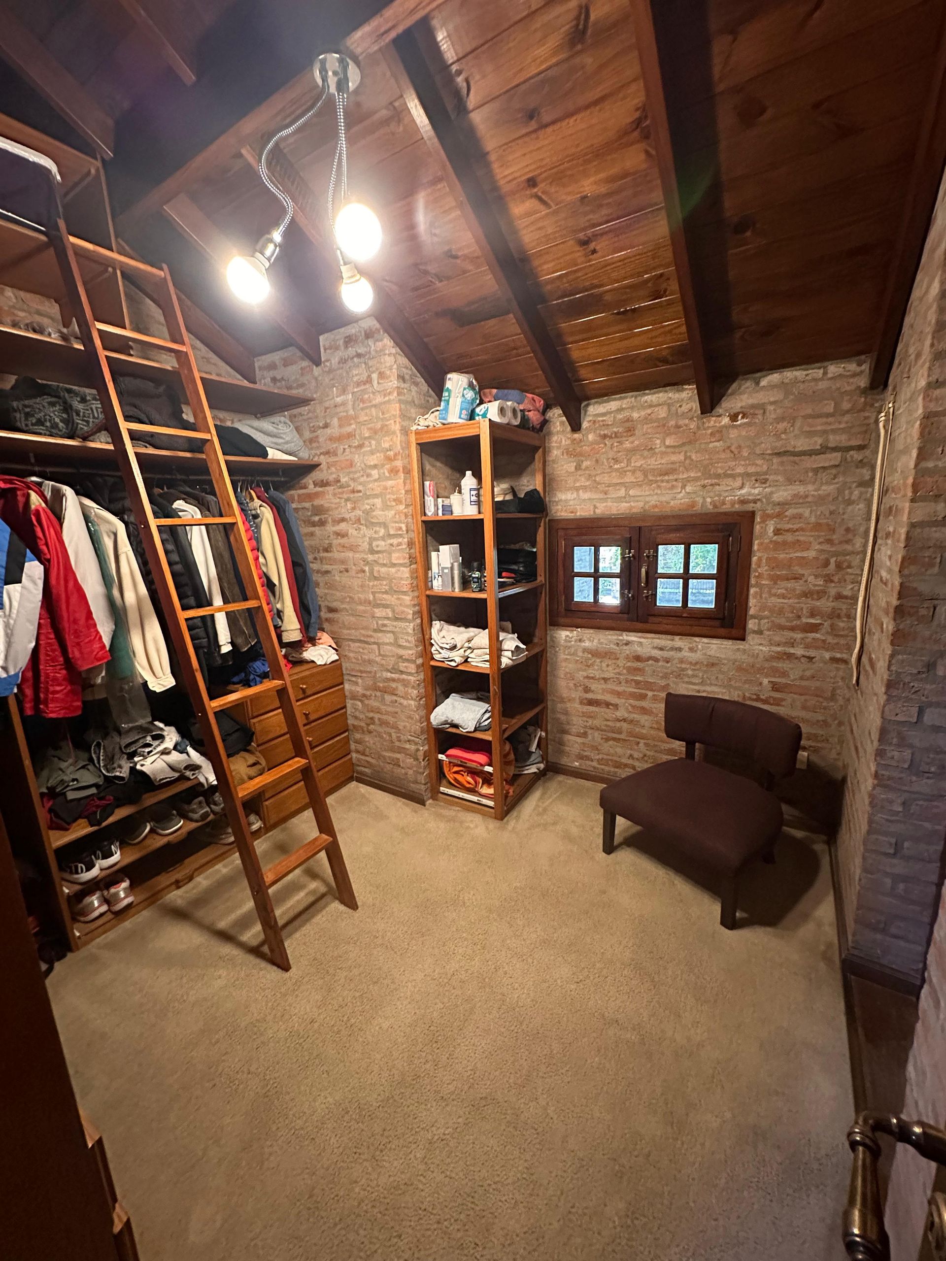 Casa En Venta 7 Ambientes Don Torcuato Balbastro