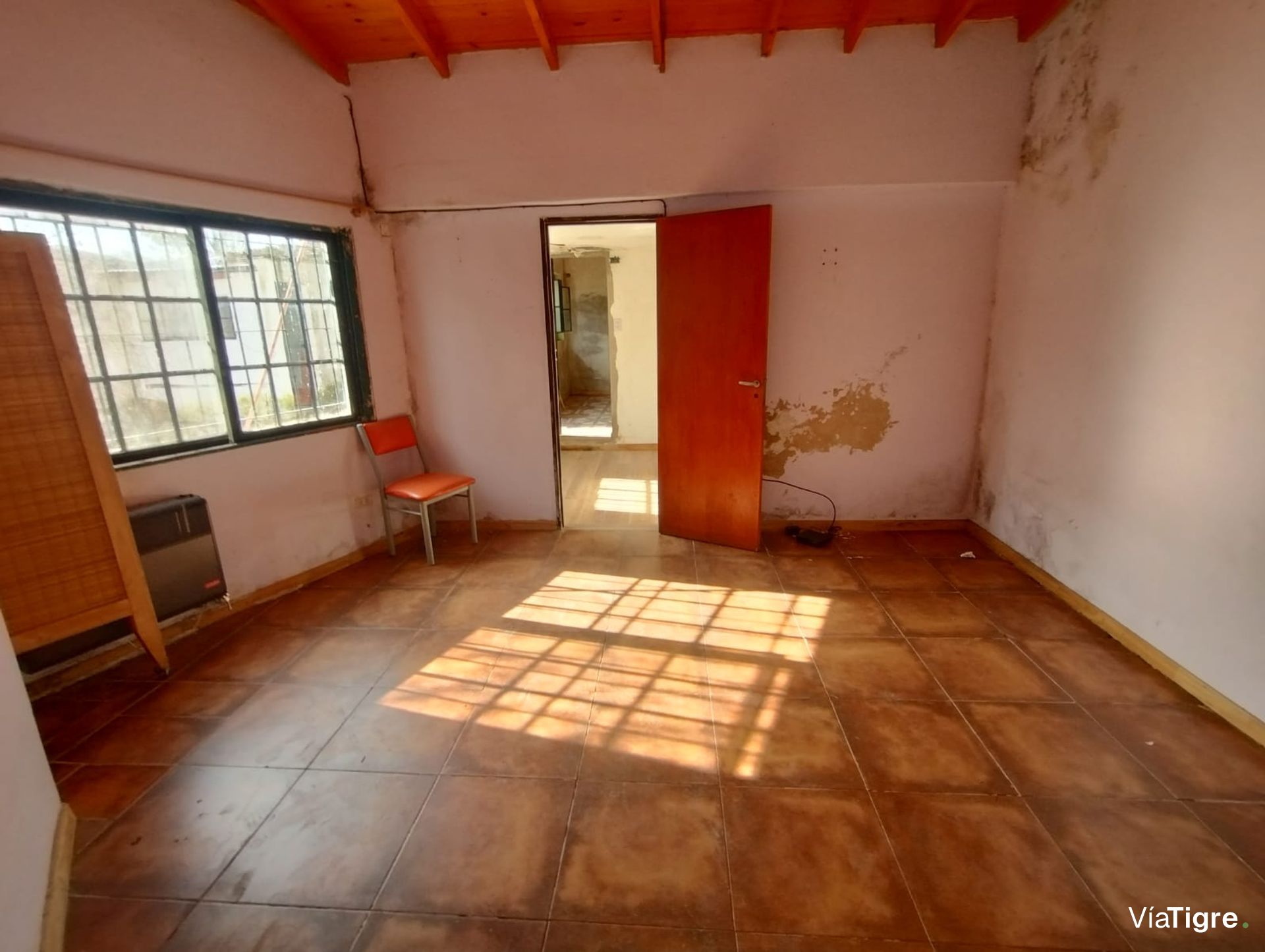 Venta De Casa De 5 Ambientes A Refaccionar