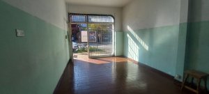 Local Comercial Venta En Olivos A La Calle