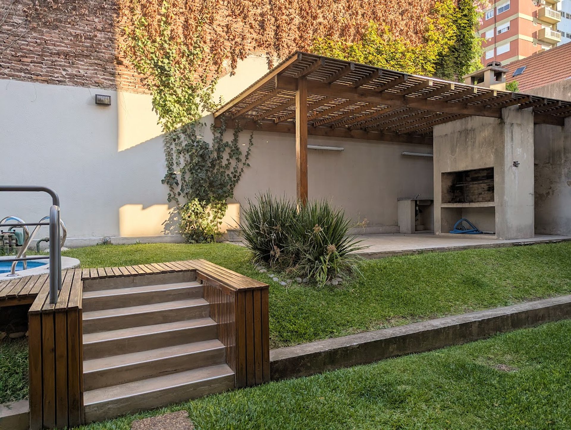 venta departamento 2 amb cochera terraza Martinez
