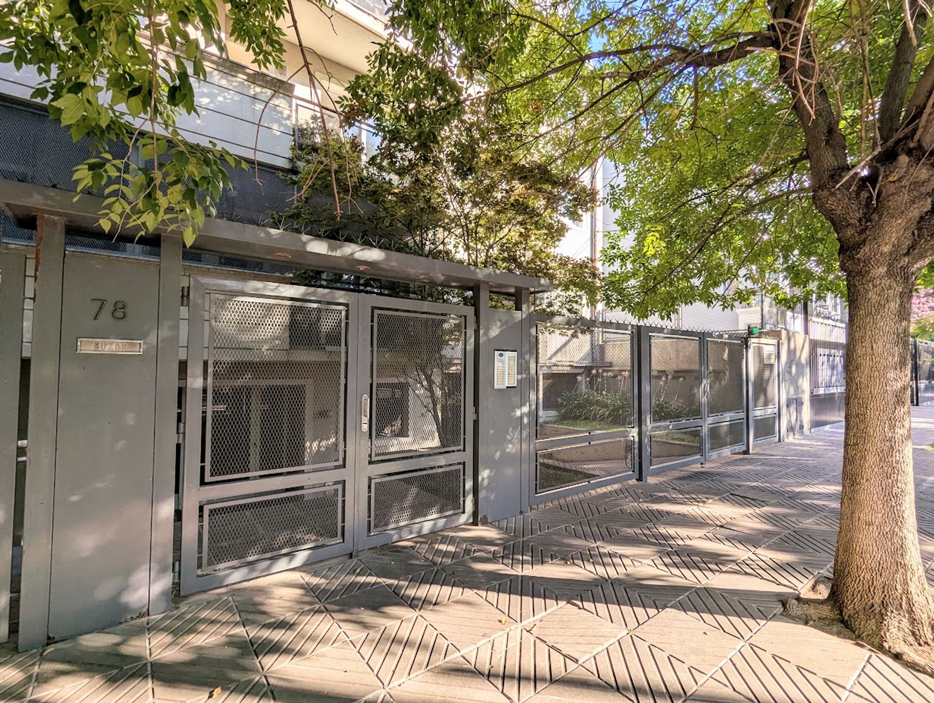 venta departamento 2 amb cochera terraza Martinez