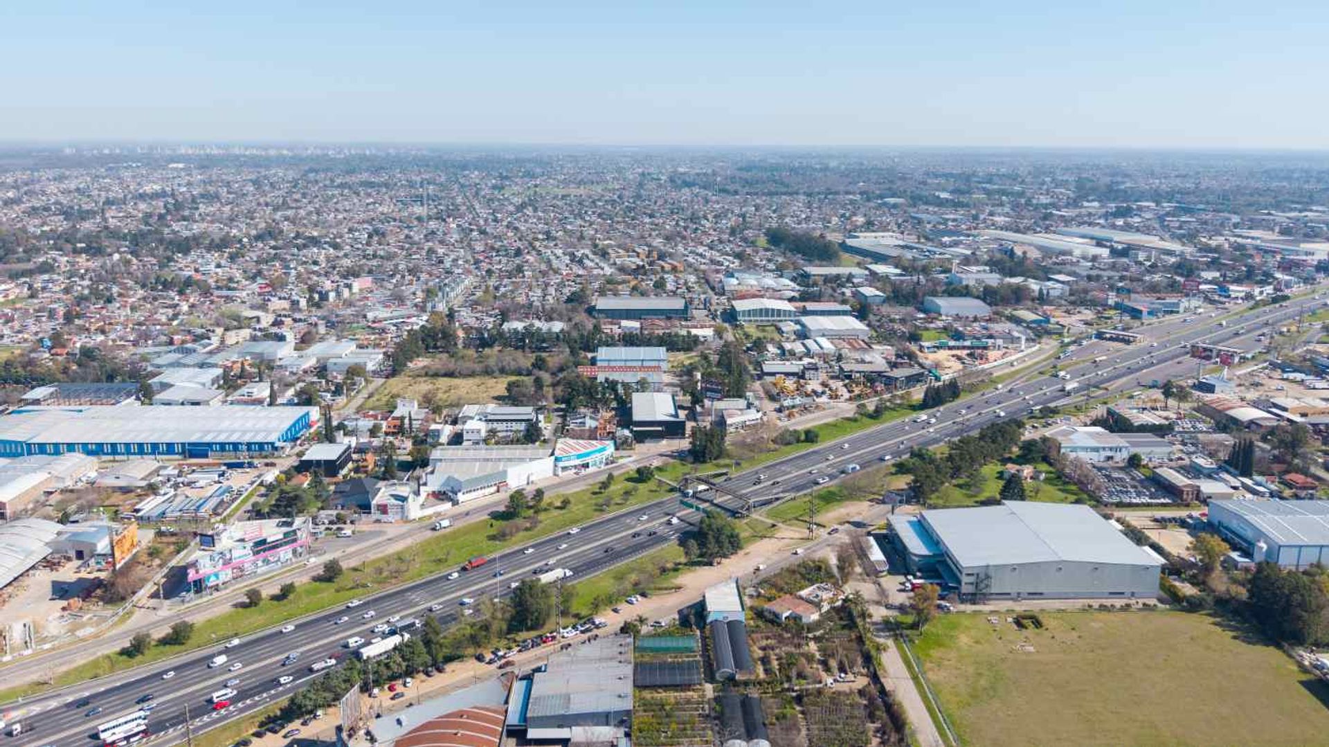 Alquiler Nave industrial/Depósito en Panamericana