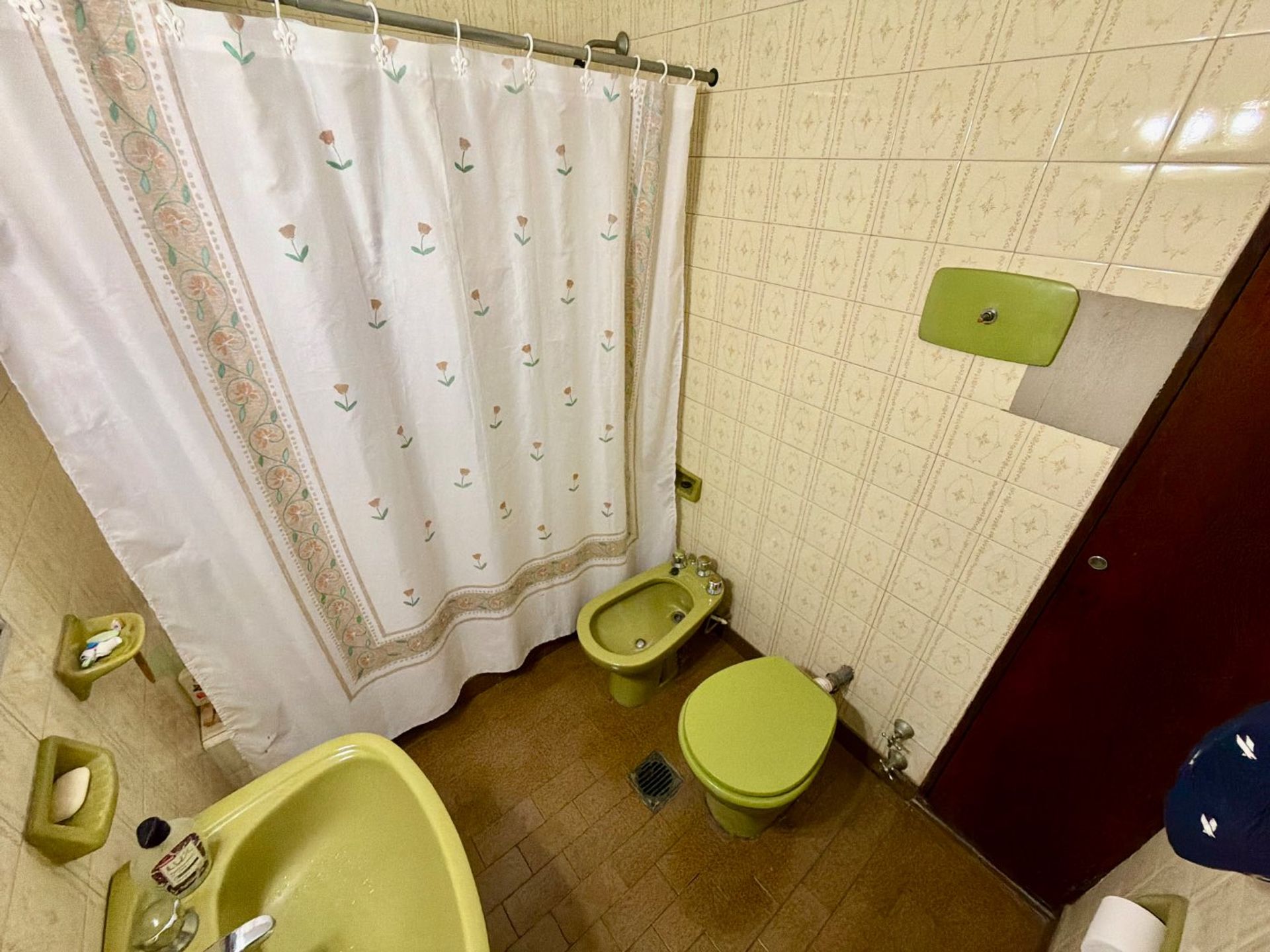 Venta Depto 3amb+dependencia - Balcón y Terraza