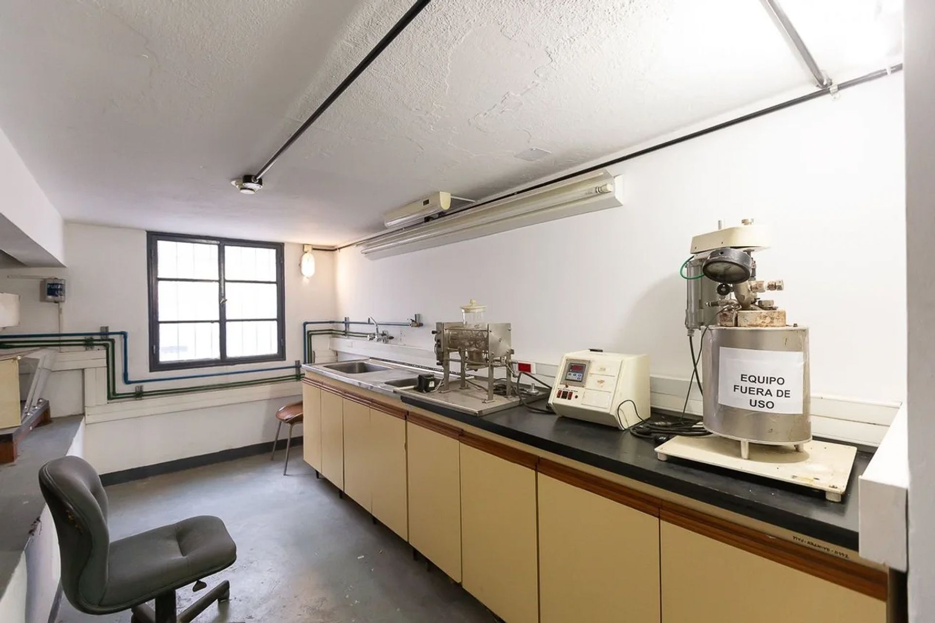 Galpon Laboratorio Con Oficinas En Villa Martelli