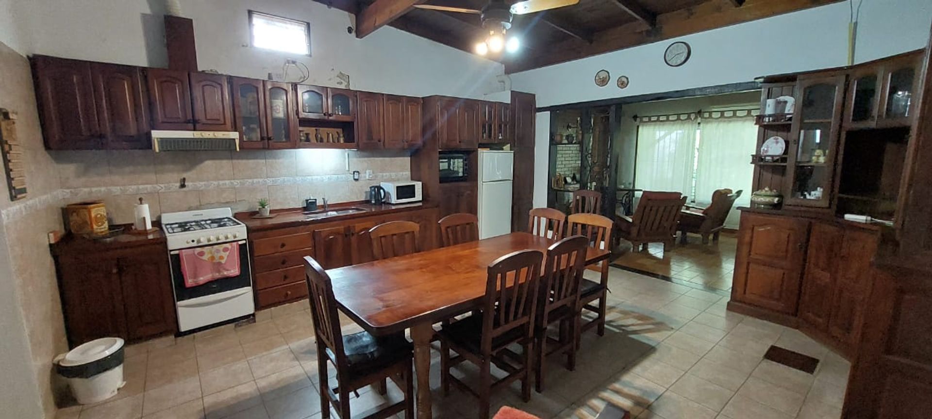 Venta Casa con Gran Terreno - Tigre