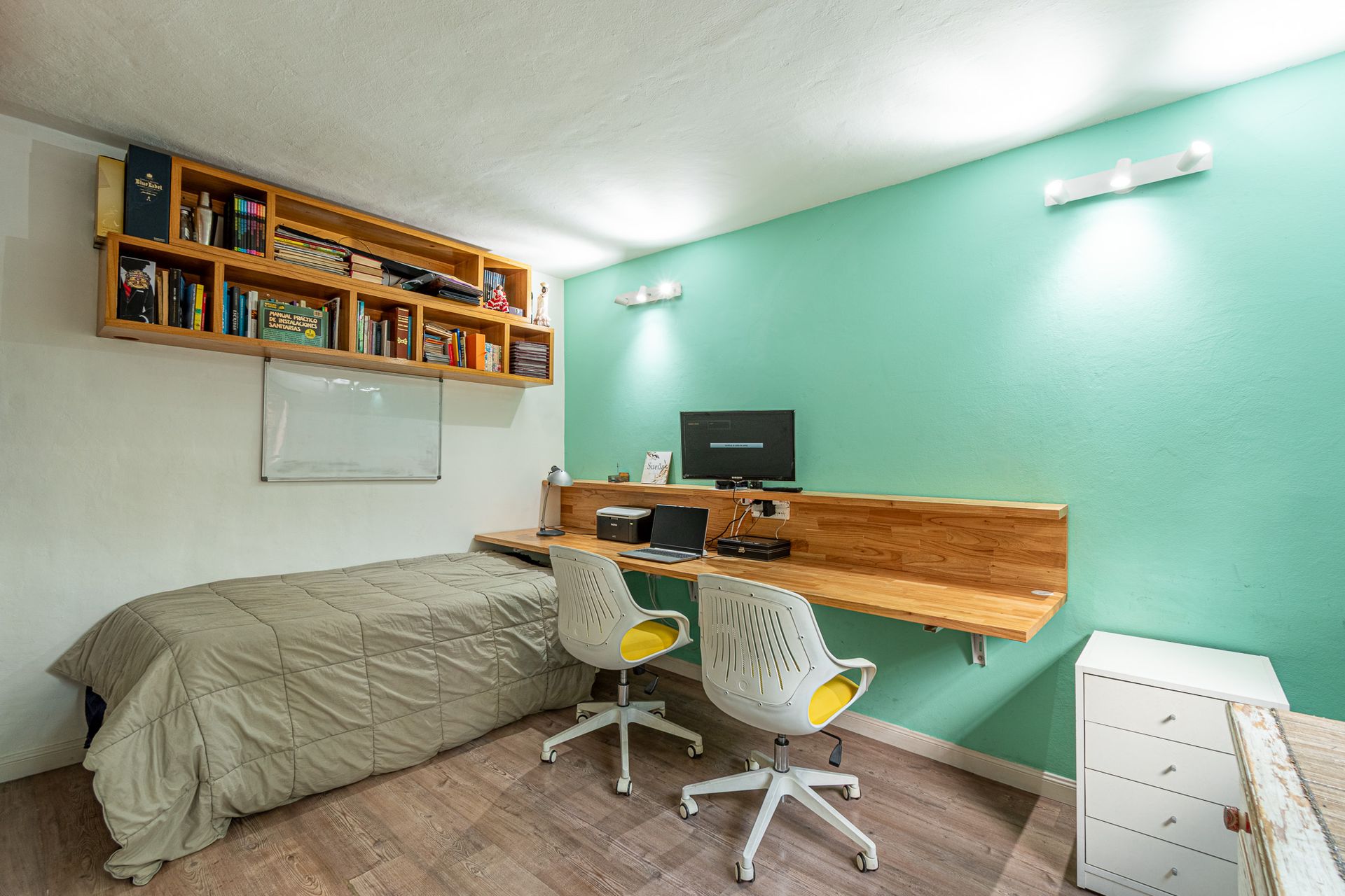 Venta Dúplex 4 amb. con Cochera Patio y Parrilla