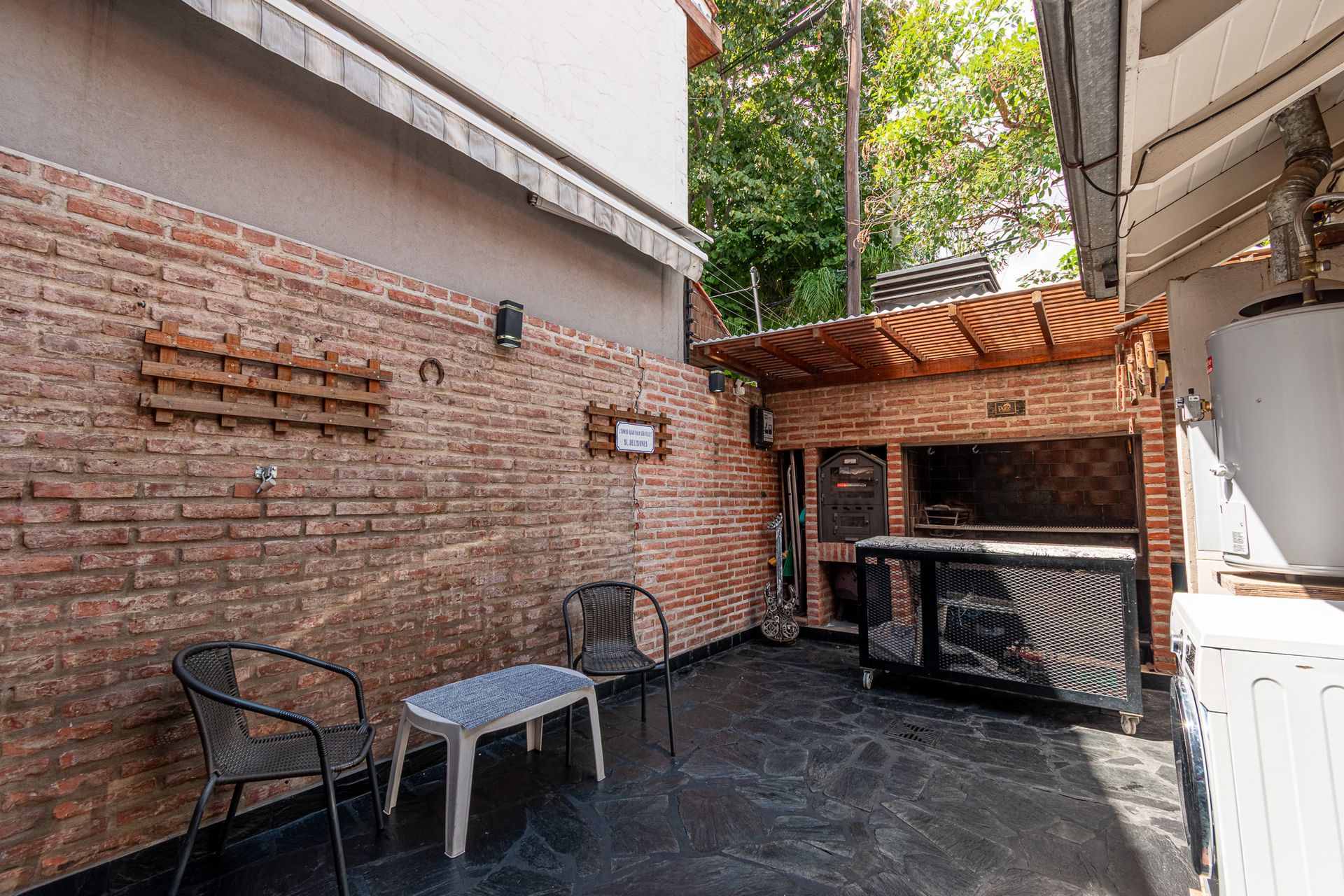 Venta Dúplex 4 amb. con Cochera Patio y Parrilla