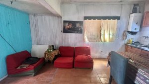 Penthouse 2‑bedroom with patio for rent Victoria