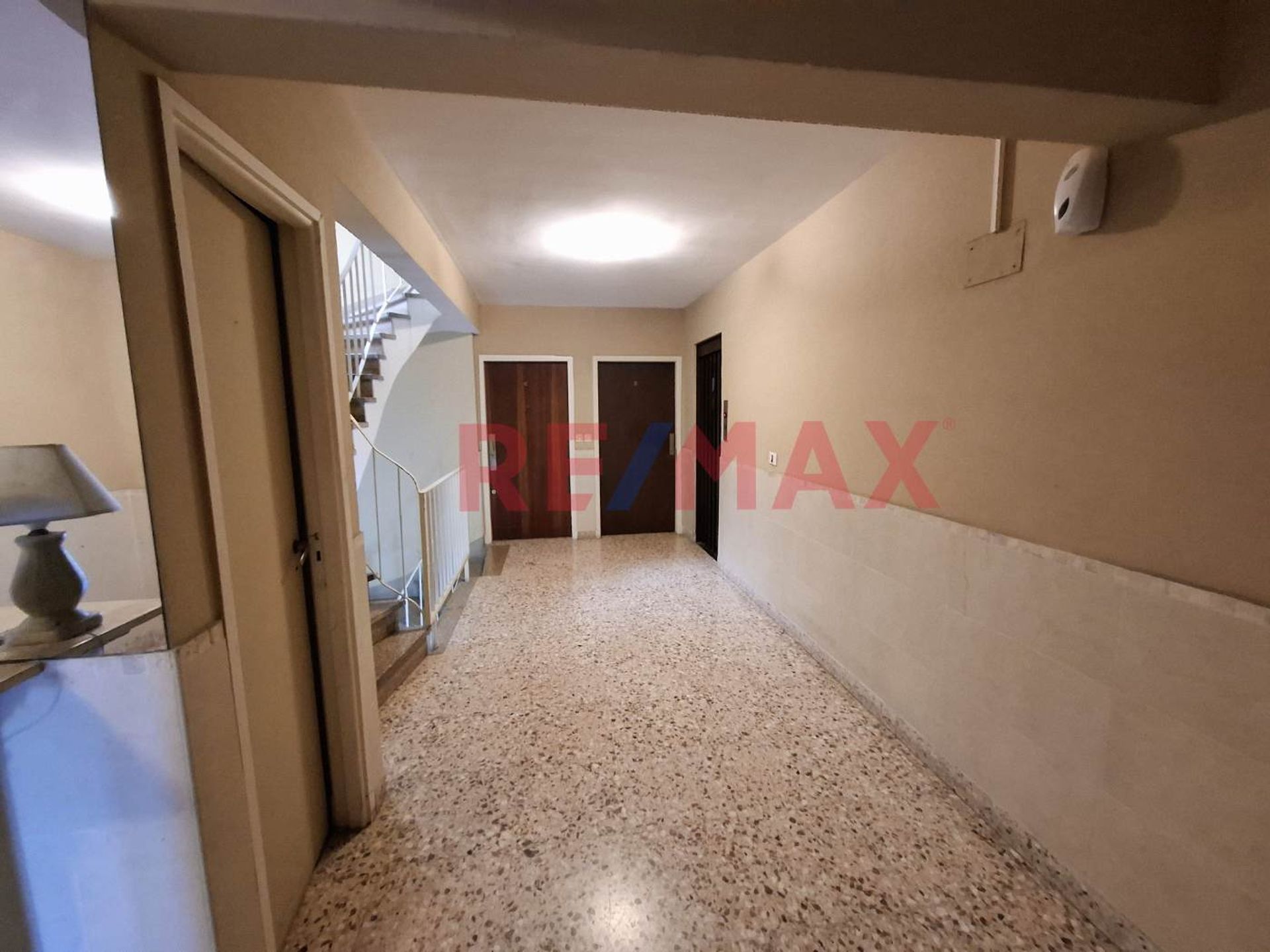 Alquiler Depto 3 Amb Balcon Cochera - Martinez
