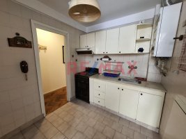 For Rent Apartment 2‑bedroom Balcony Parking – Martinez