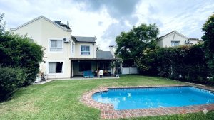 Casa 4 Ambientes Con Quincho Y Gran Piscina 18Mt2