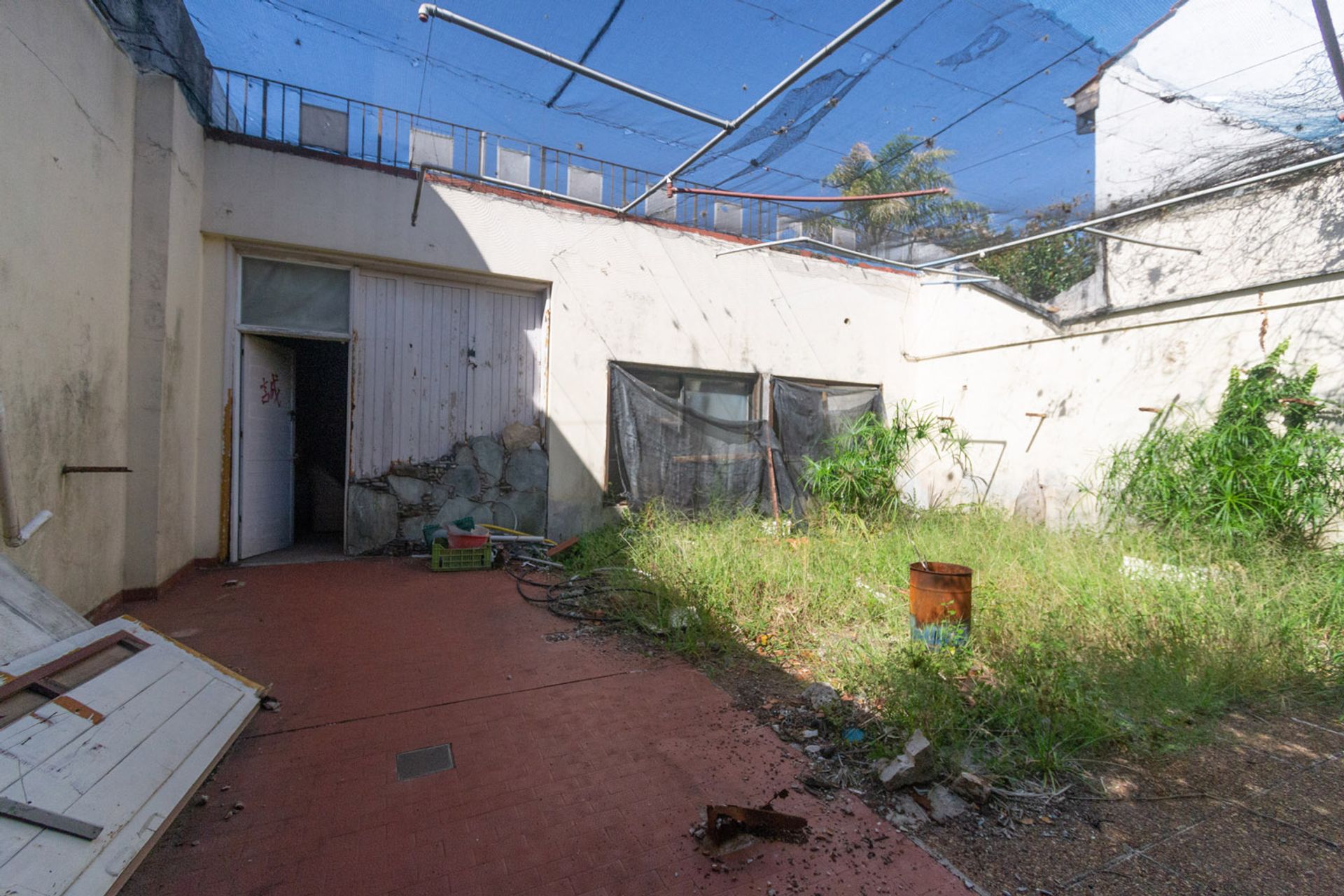 CASA IDEAL PARA RECICLAR EN LOTE 300 m2 - MUNRO
