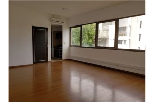 For Rent Office With Garage 1 Minute From General Paz