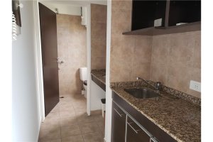 For Rent Office With Garage 1 Minute From General Paz