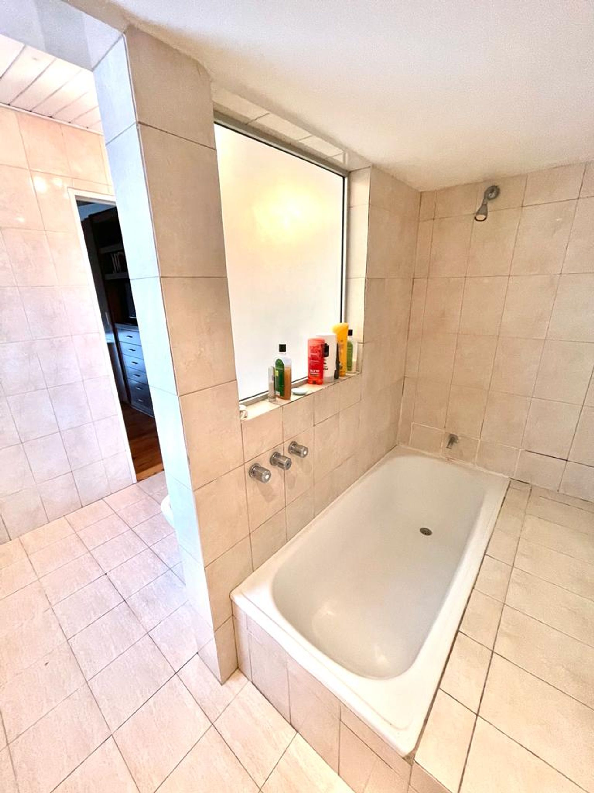 Alquiler Dep. Loft 2 amb. y cochera San Isidro