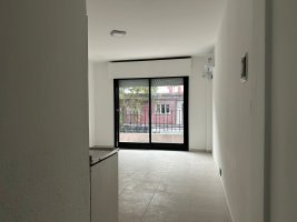 Studio Apartment with balcony in Munro without expenses