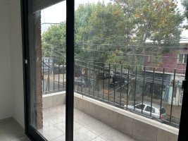 Studio Apartment with balcony in Munro without expenses