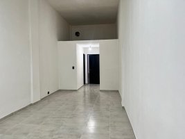 Commercial space for sale in Munro