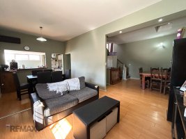 Sale Penthouse 2-bedroom with Terrace Munro Apartment Credit