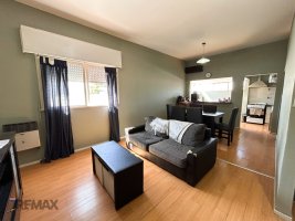 Sale Penthouse 2-bedroom with Terrace Munro Apartment Credit