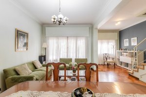 For Rent House 4‑bedroom Patio Garage Florida V. Lopez