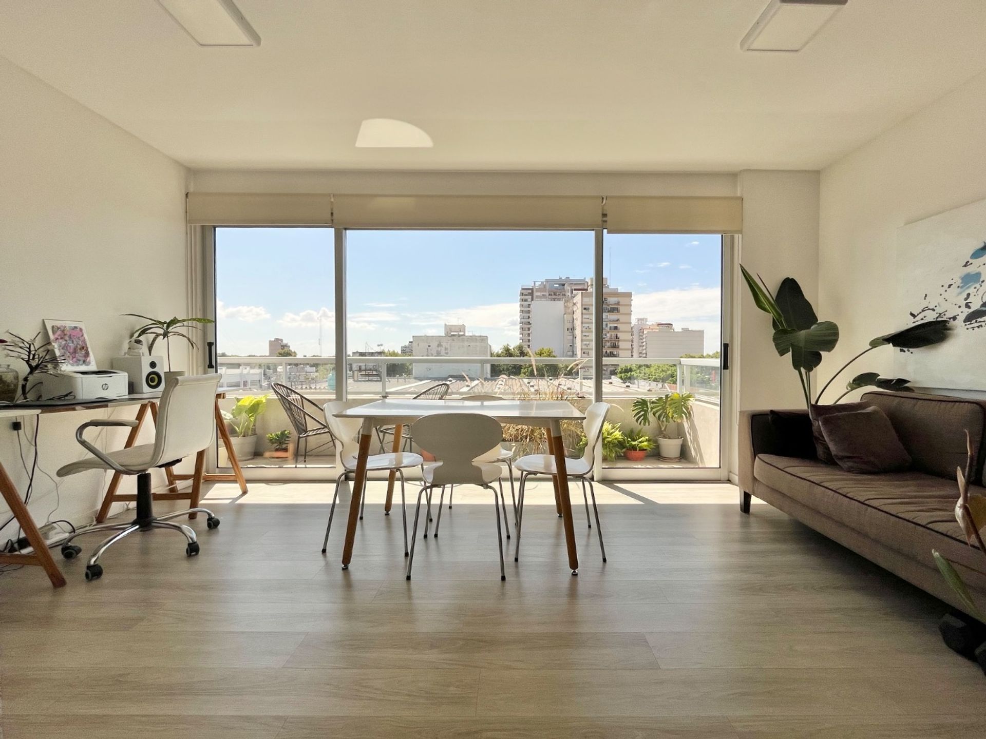 For Rent Apartment Vicente López with garage and amenities