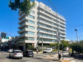 For Rent Apartment Vicente López with garage and amenities