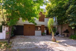 Venta Casa 4 Amb Barrio Santa Rita