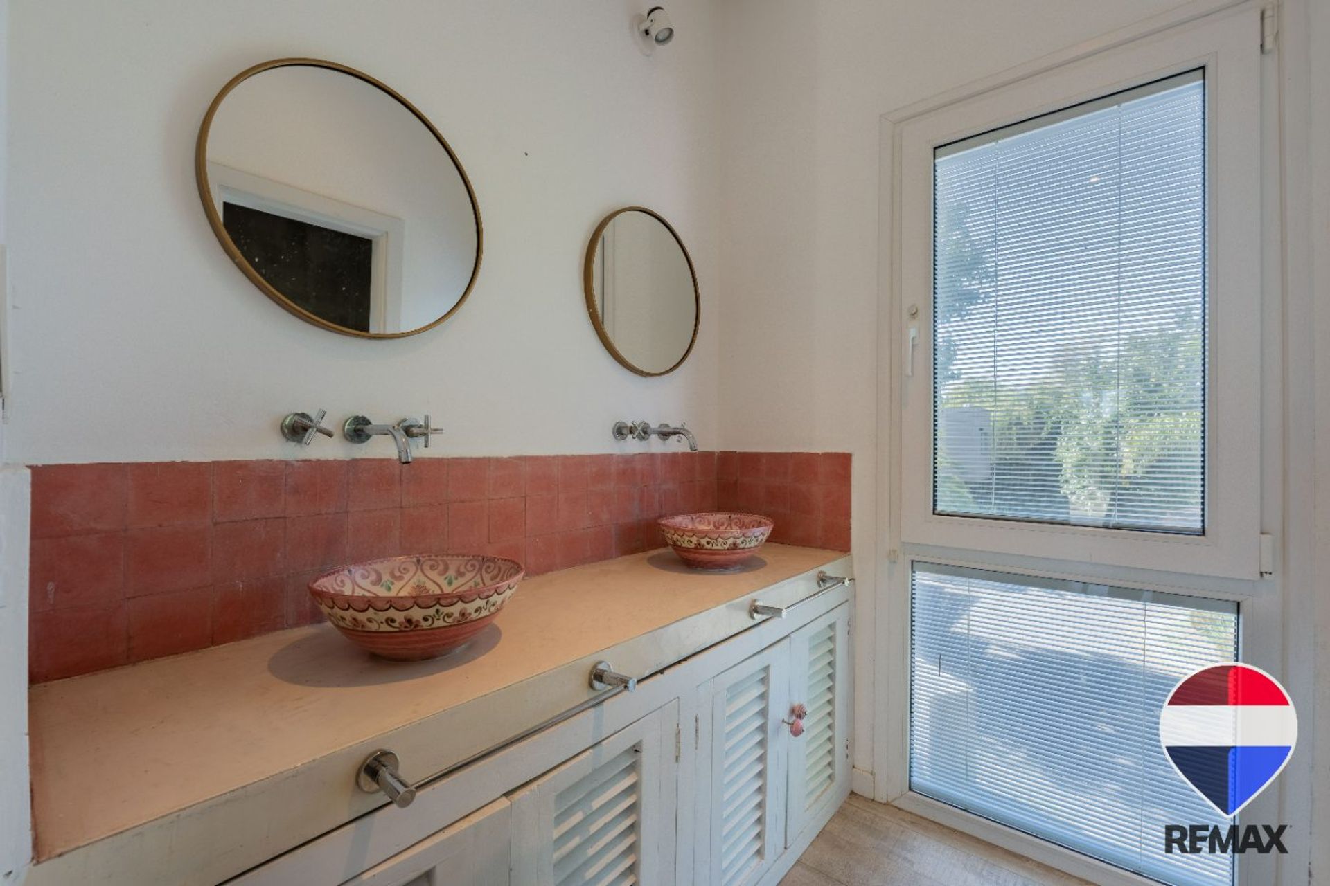 Casa en venta Santa Agustina Benavidez Apto Cred.