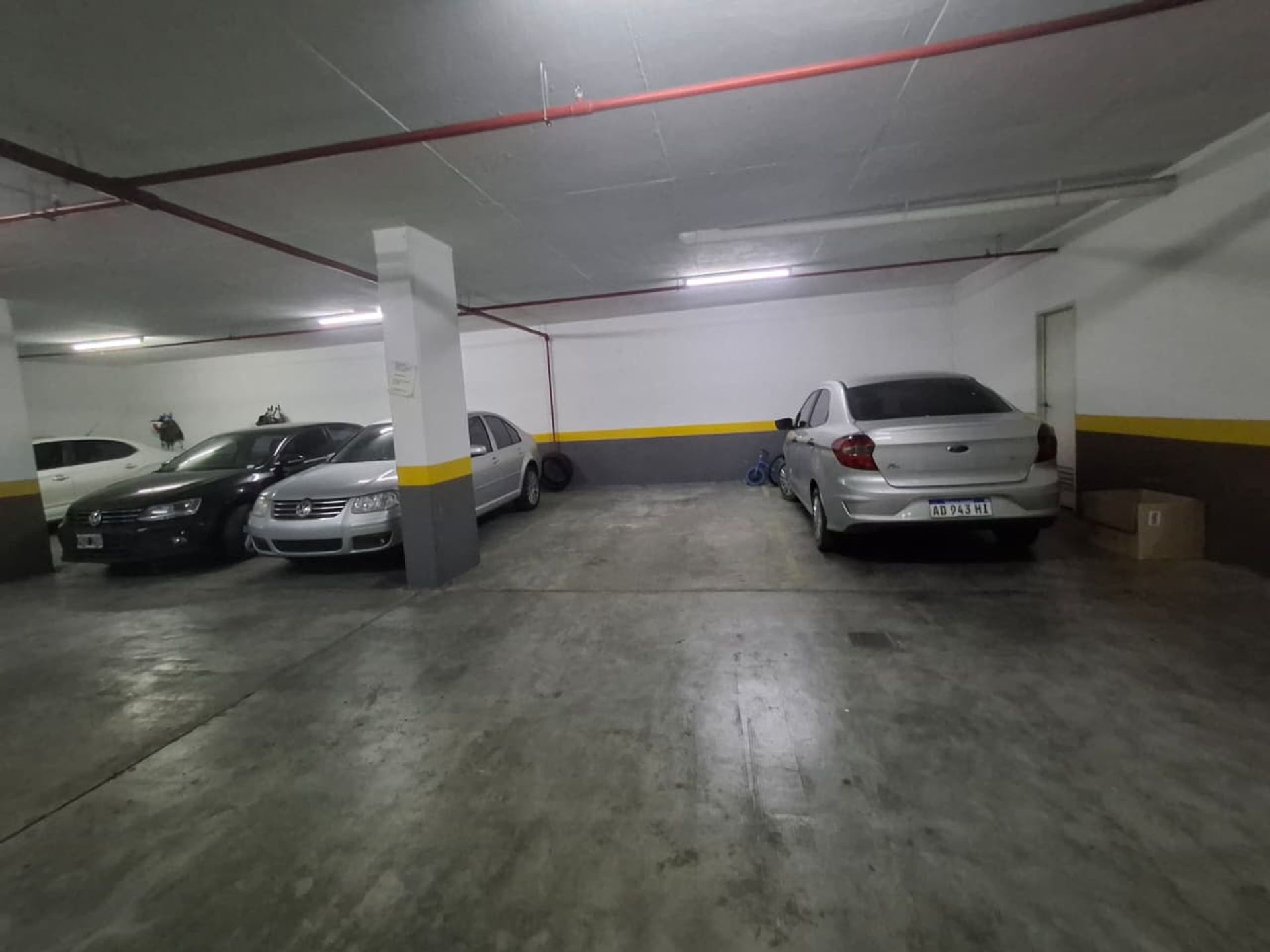Alquiler amoblado depto (piso) 4 amb Olivos c/coch