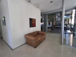 Furnished 3‑bedroom Apartment Floor for Rent with Car Olivos
