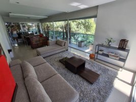 Furnished 3‑bedroom Apartment Floor for Rent with Car Olivos