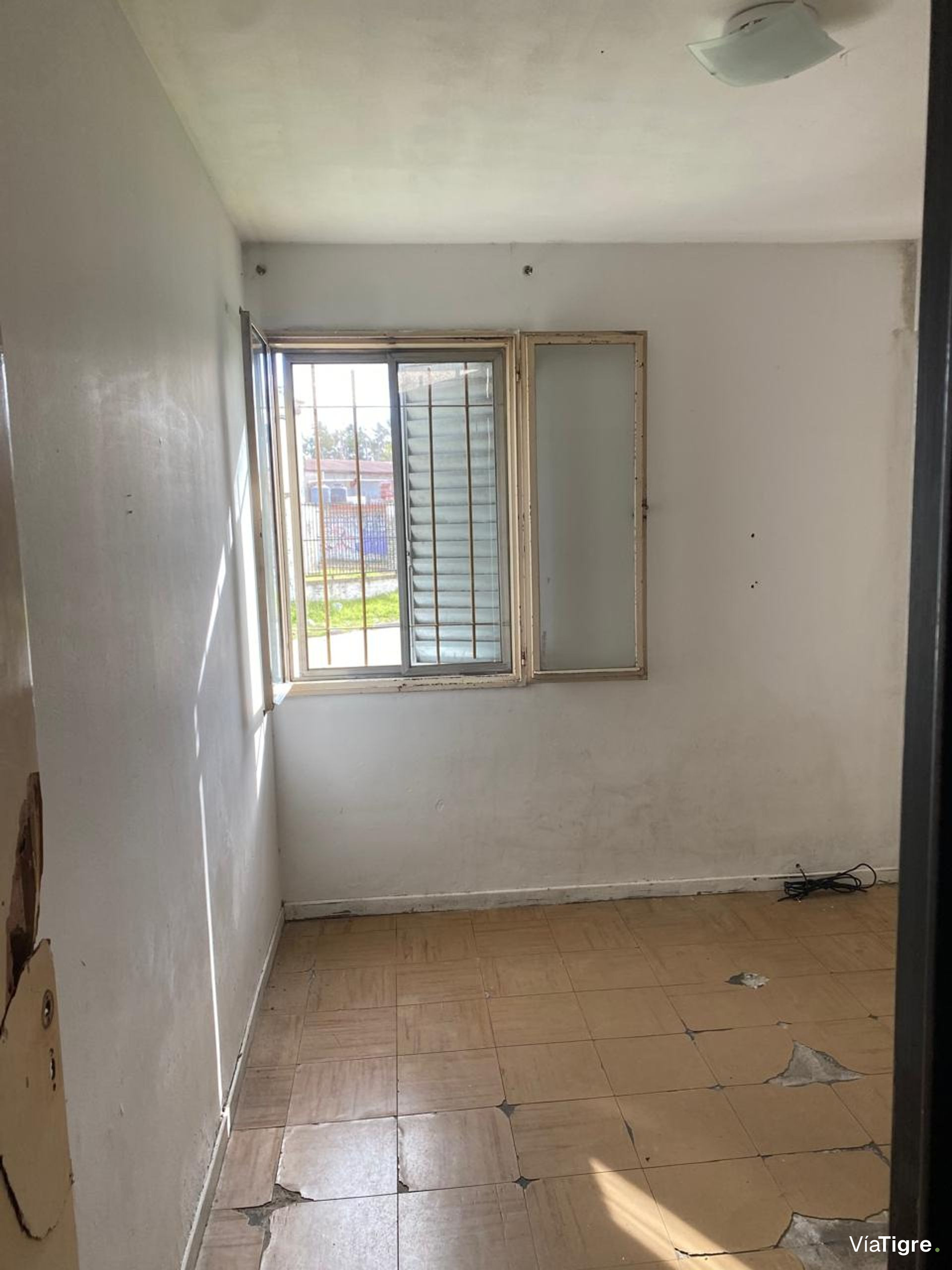 Departamento 4 Amb., PB con cochera -San Fernando