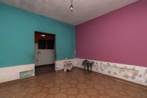 Venta casa a refaccionar con terraza en Virreyes