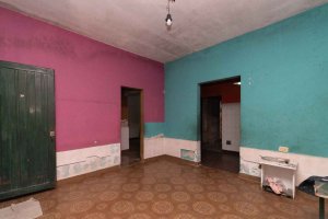 Venta casa a refaccionar con terraza en Virreyes