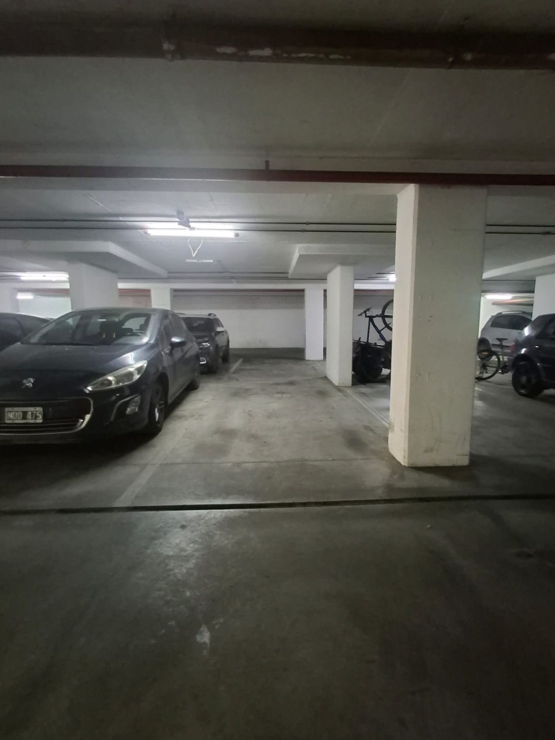 Venta Depto. 1 ambiente en Beccar con cochera
