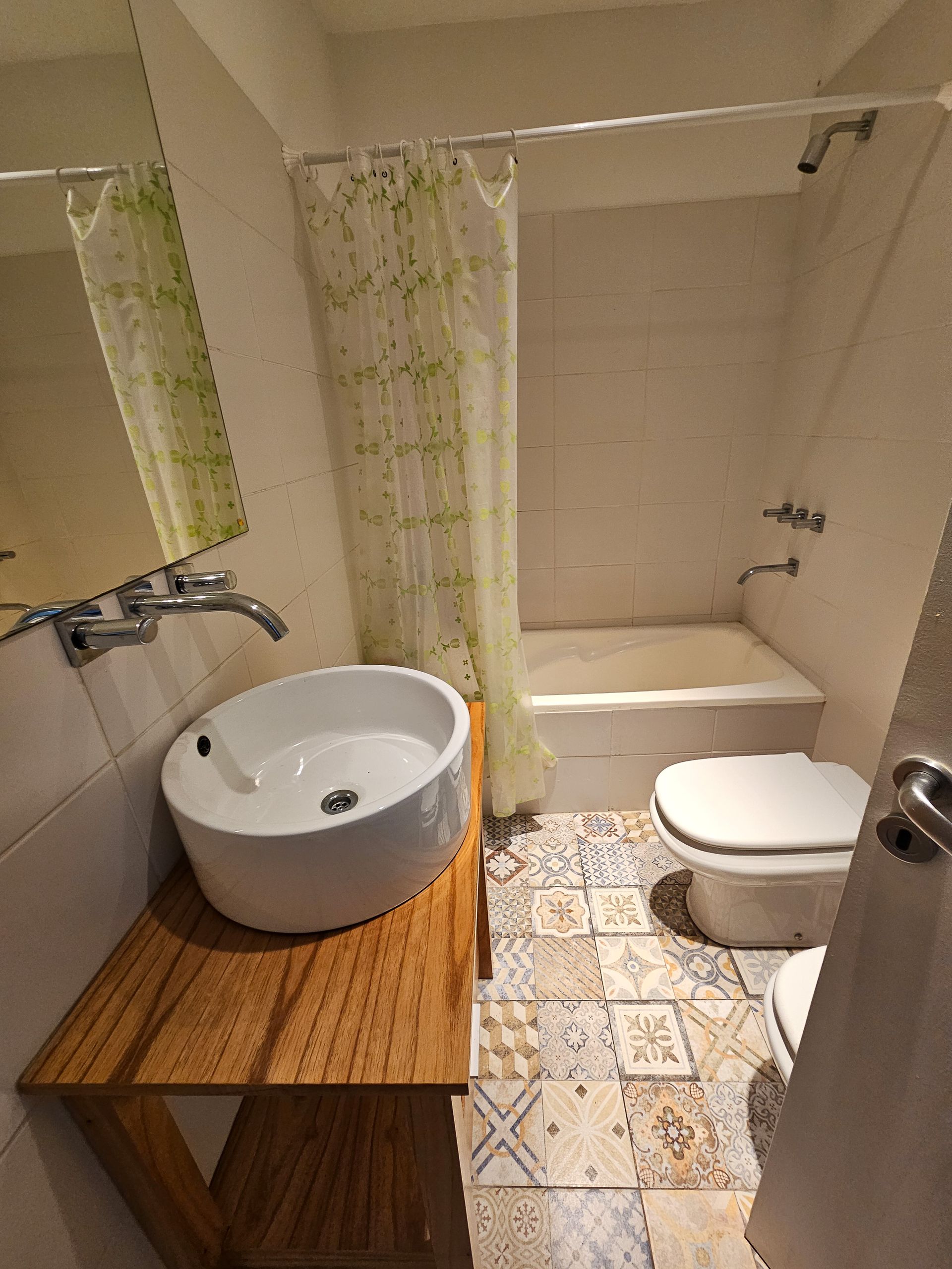 Venta triplex 5 amb con pileta en Florida