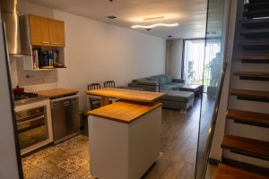 Venta triplex 5 amb con pileta en Florida