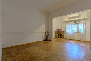 For Sale Penthouse 2‑bedroom with garage La Lucila