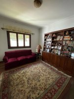 For Sale House To Be Recycled 3 Bedroom Steps from Est Borges