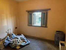 For Sale House 2‑bedroom to be refurbished – Florida West