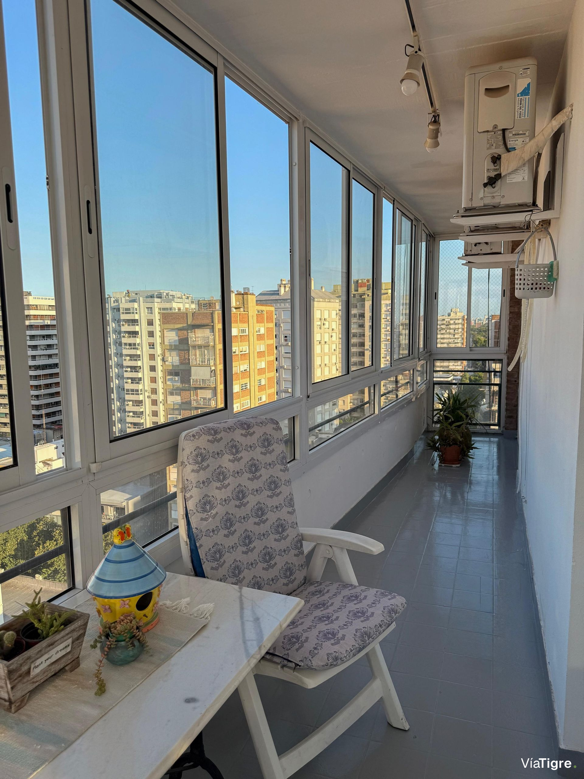 Venta Departamento 4 Amb Piso Alto C/ Cochera