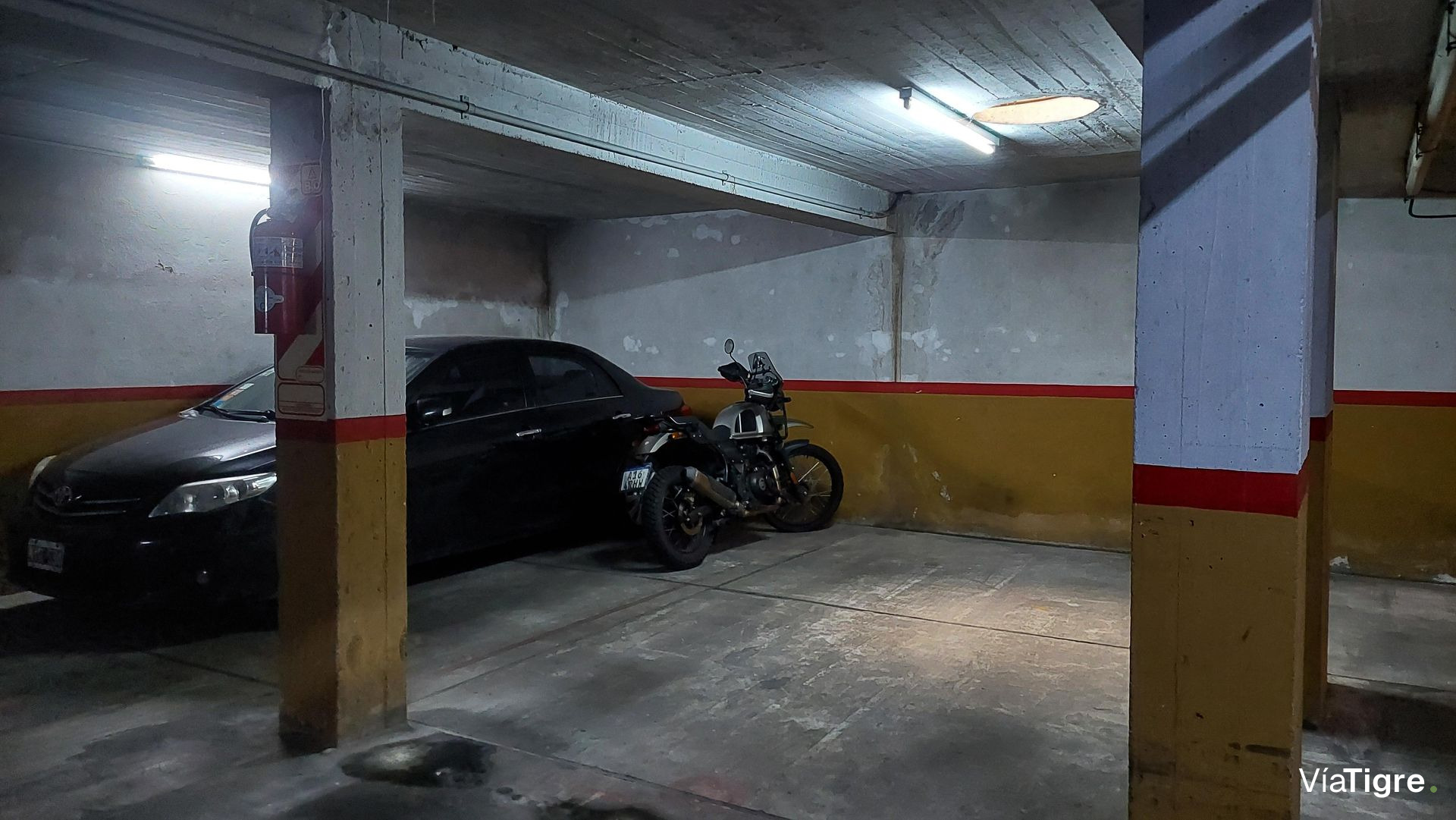 Venta Departamento 4 Amb Piso Alto C/ Cochera
